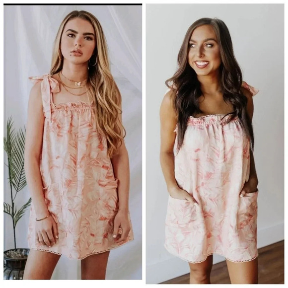 Show Me Your MuMu Sunshine Palm Majestic Linen Dress - Picture 2 of 14